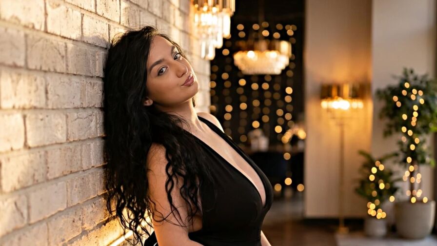 Discover ElviraEda on YoniPorn.com