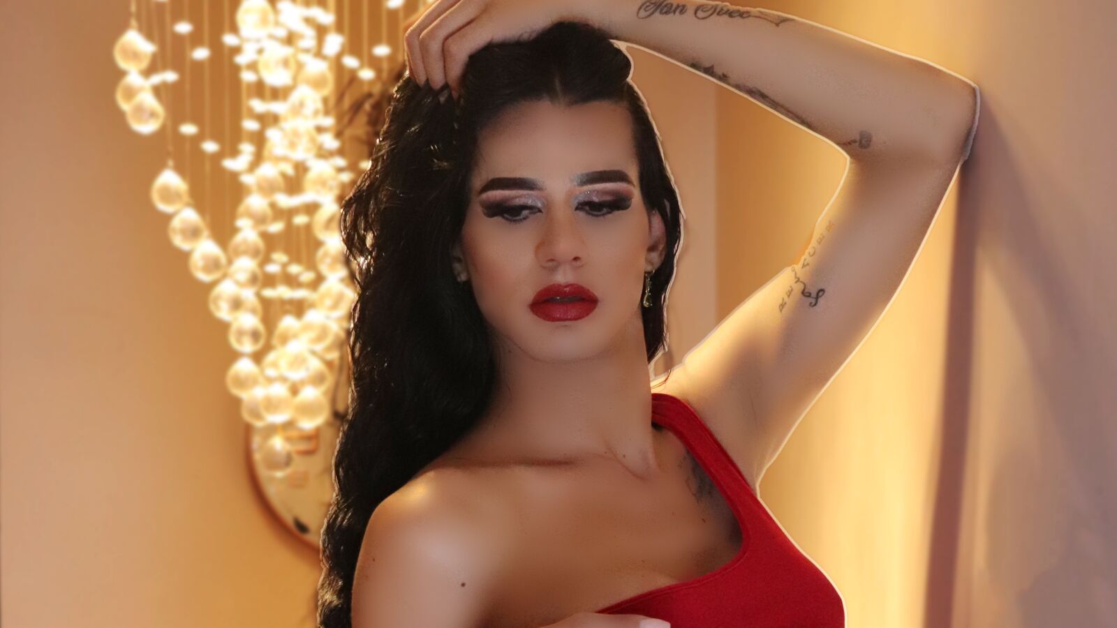 LuissanaSantos erotic portrait