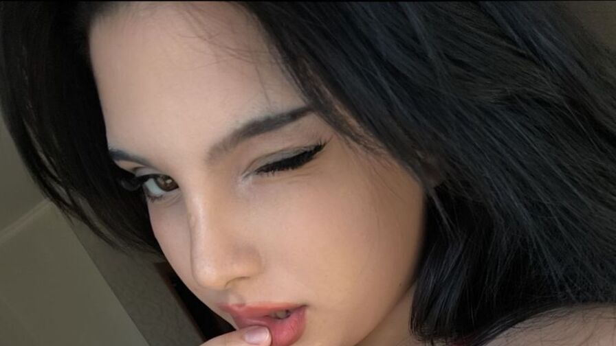 ChloeRayse Amateur Masturbating