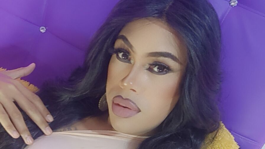 Watch SofiaCrysty live on Sex Girls Blend