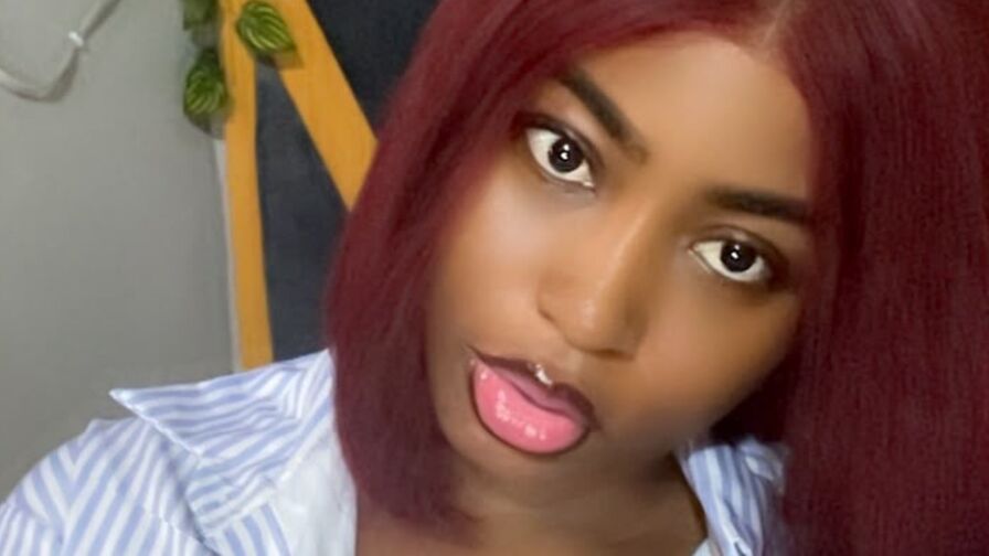 Naked ZaraLure gallery