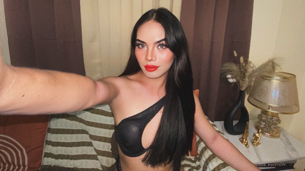 ZeaStone live cam model at LiveJasmin