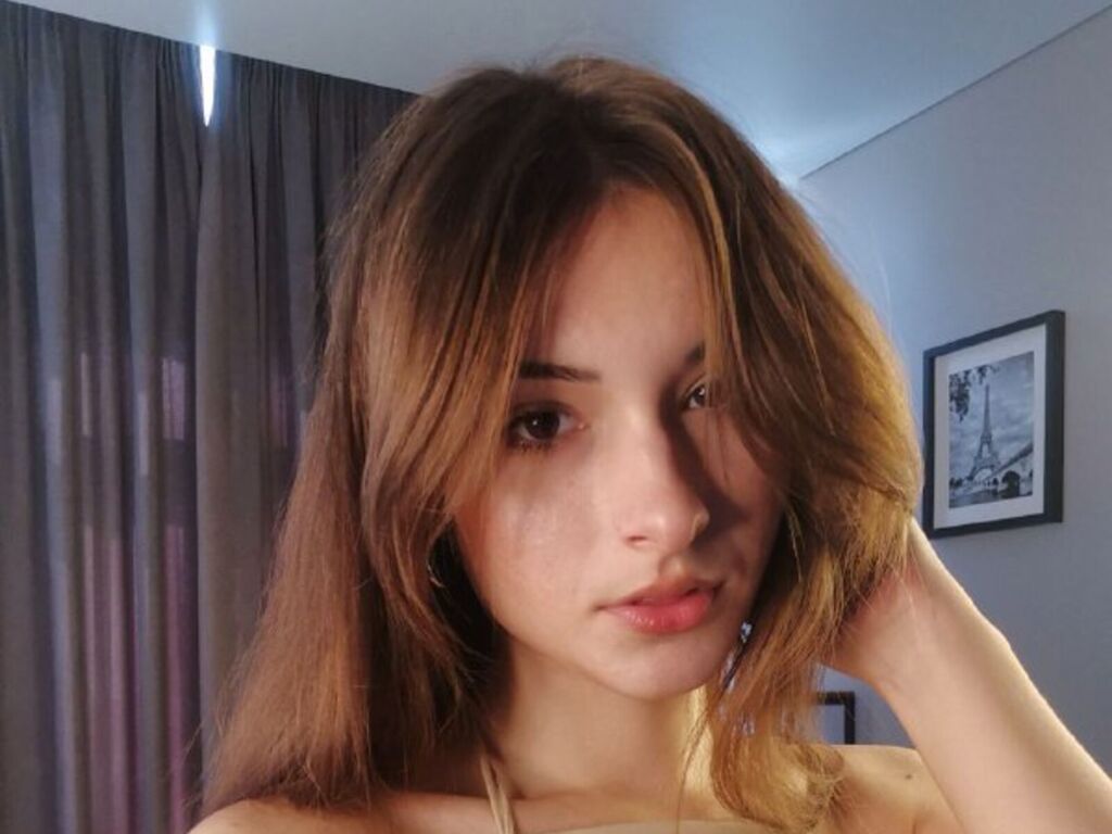 lilianharriss from livejasmin