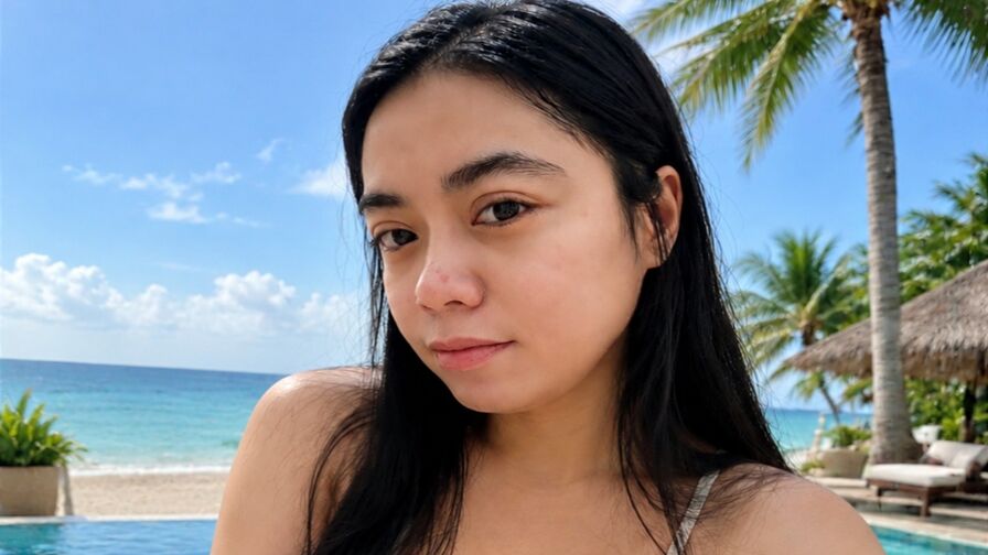 Watch ElodieAtos live on Widestreams