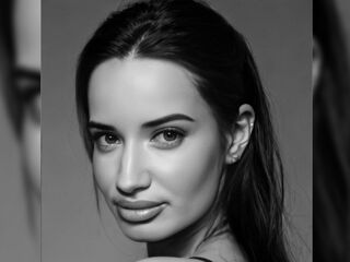 live adult cam chat AmiMoor