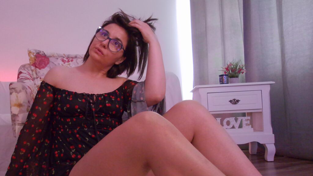 SophieLou cover