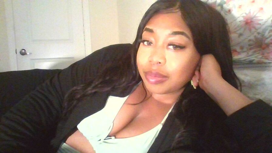 Live Porn Chat with angeliquebelcali