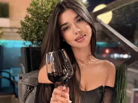 Chat with ClaireJenner