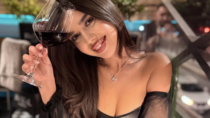 Watch ClaireJenner live on Sex Zoom