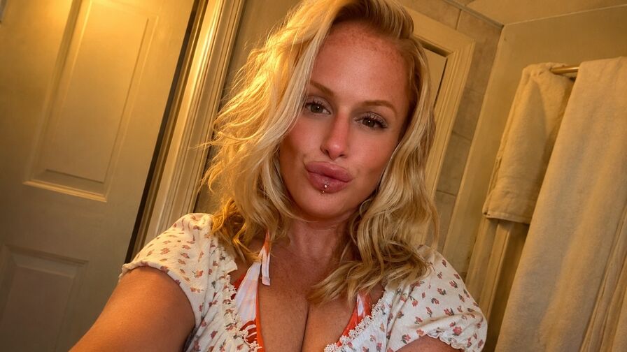 Watch LouisaKoutouzis live on Widestreams
