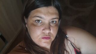 IonyEllaa live cam