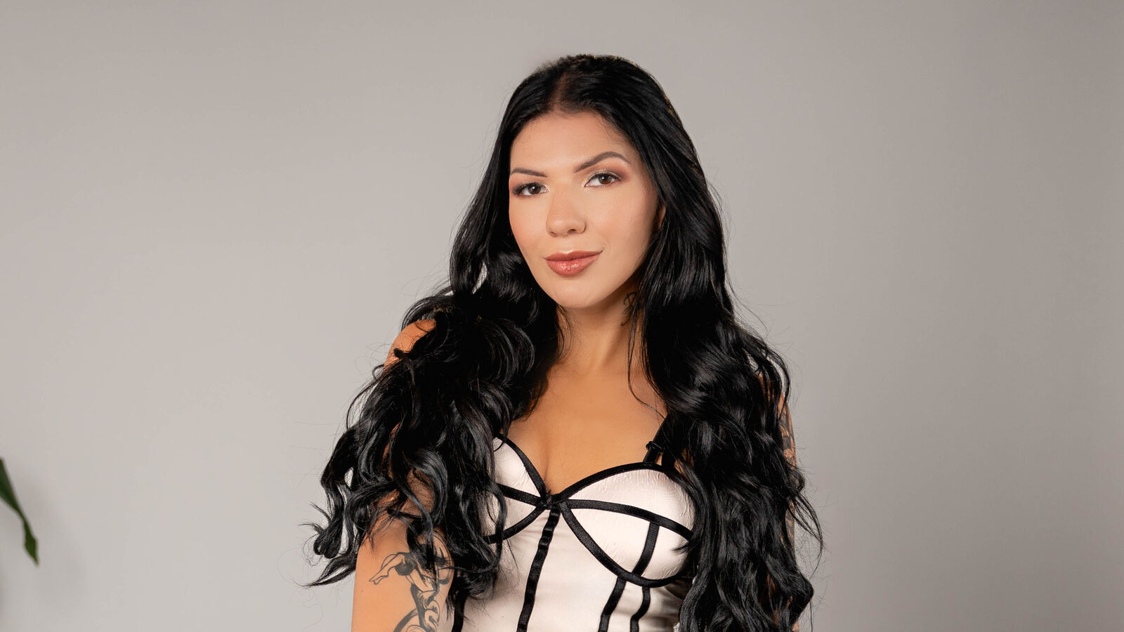 SaraBellini erotic portrait