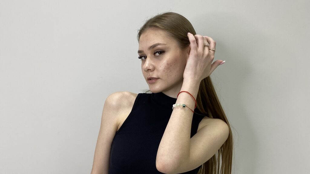 PrimroseDolby online cam on GirlsOfJasmin