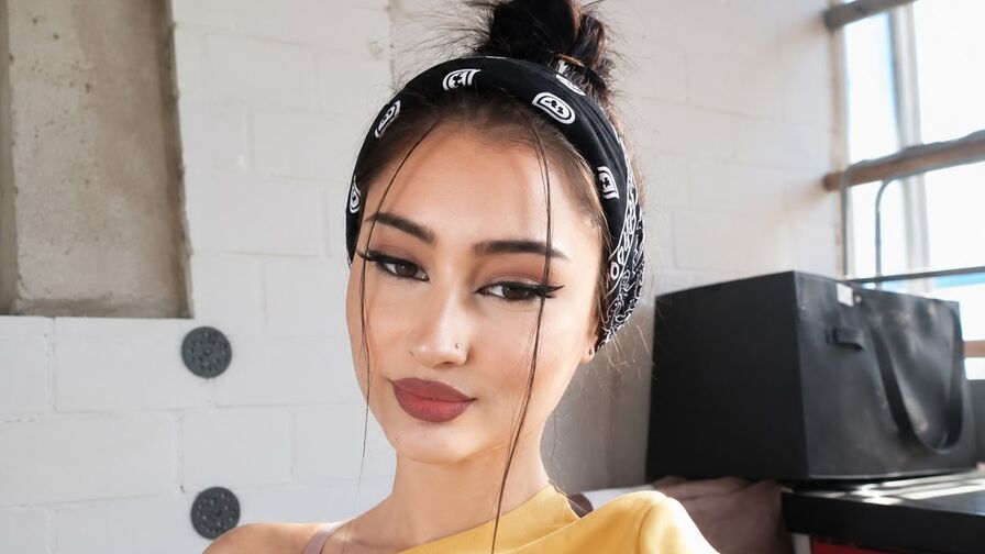 Live Porn Chat with LaylaWill