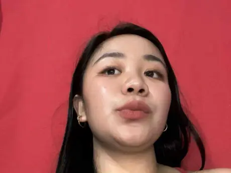 Chat with HannahVinson