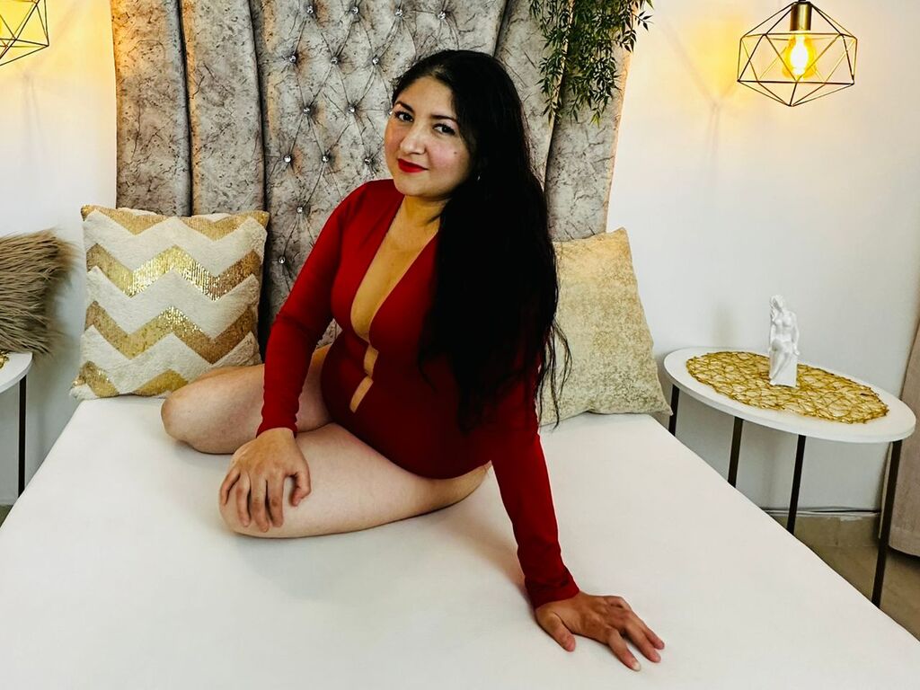 JasmineCordoba's Thumb Image