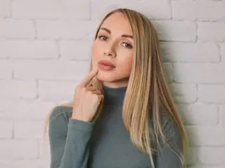 Show privé avec Alisik