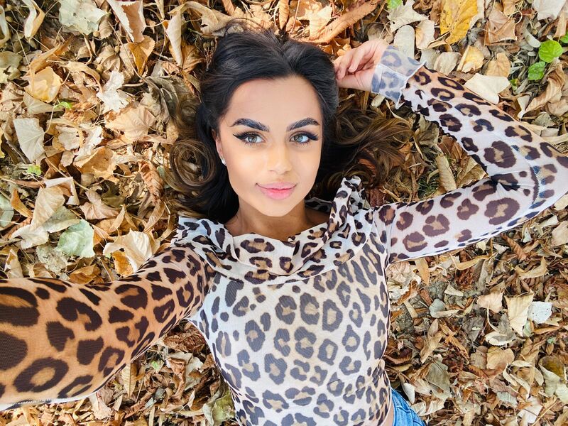 AliceK superxxxporn