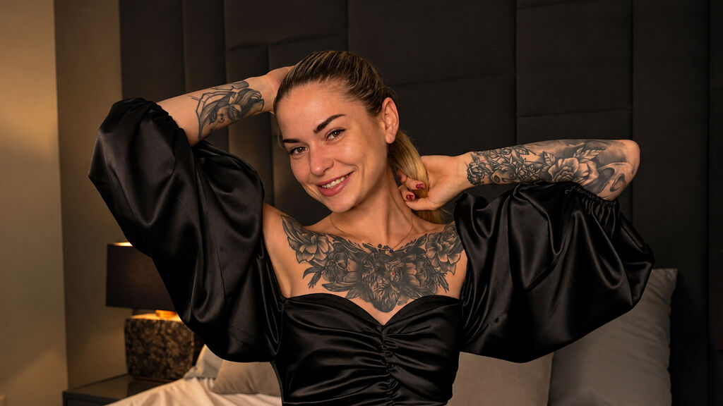 CaseySwan online on GirlsOfJasmin