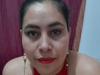 LilaMoons Live webcam streaming