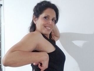 AntonellaRuis Mature live cam shows