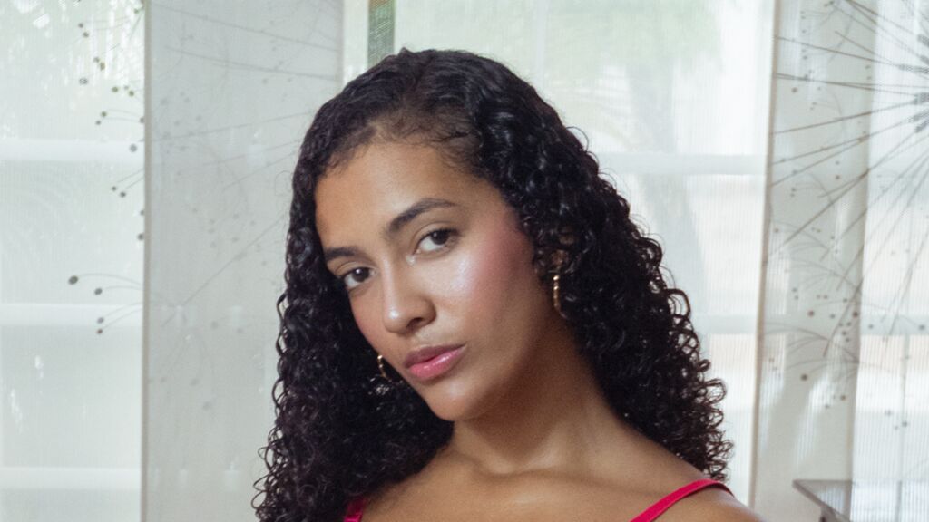 AntonellaHoward cover