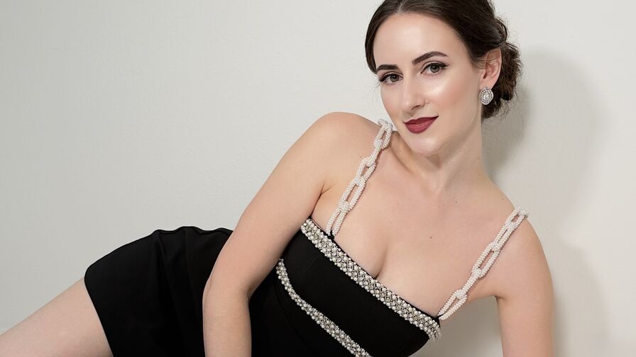Discover JasmineHuxley VIP show