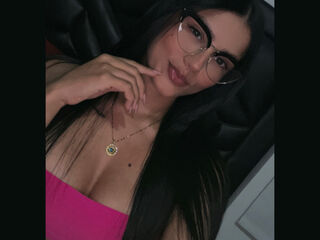 PamelaEvanz Budget Sex Chat
