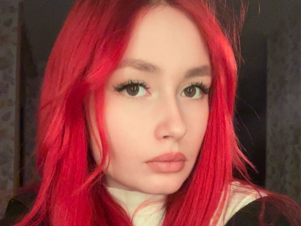 AmeliaWilliamore from Web Night Cam