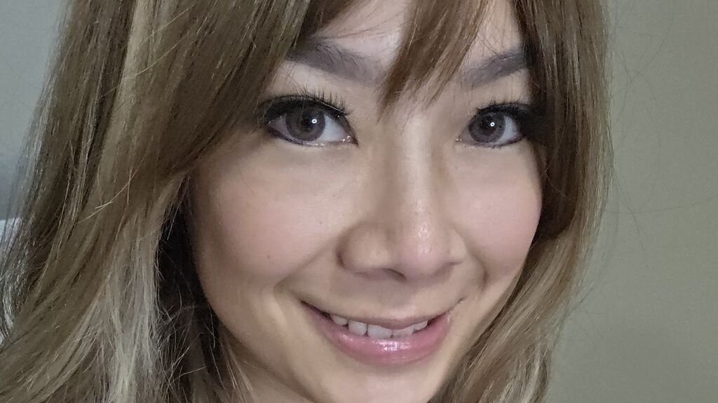  online at GirlsOfJasmin