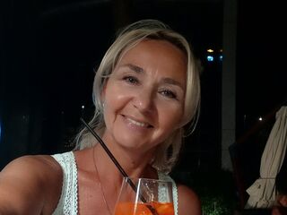 real web cam show JennisJons