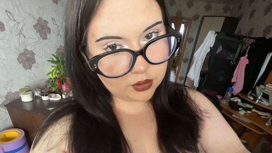 VIP Live Sex Chat with ChloeSpectra