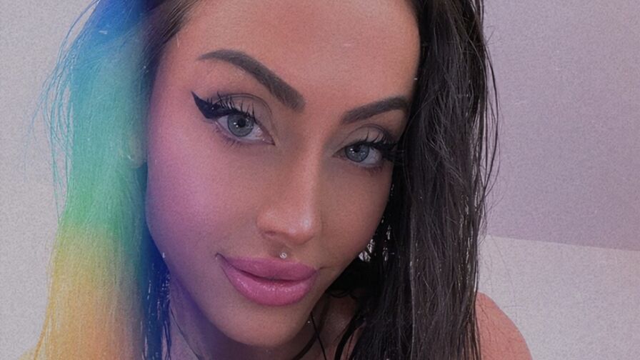 Free Live Sex Chat With AdaLuvlace
