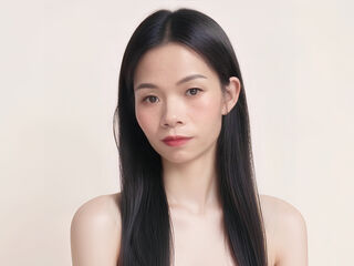 Webcam model ArianaHuiHui from LiveJasmin