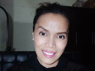NikkieBrown live webcam show
