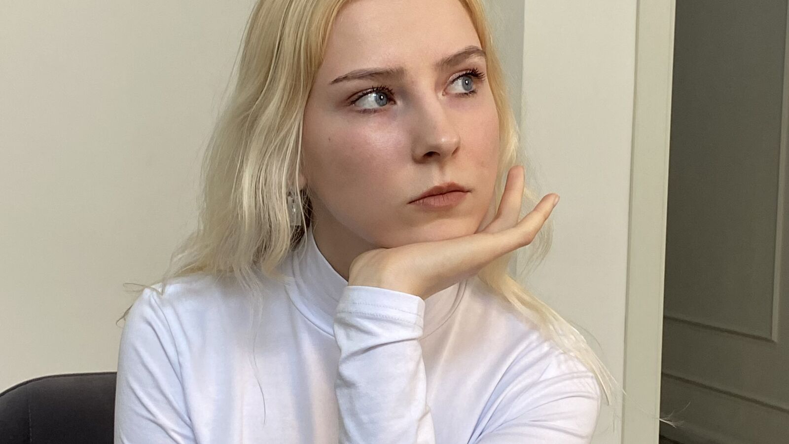 RosanaAllabaugh glamour portrait