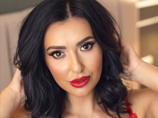 AlisonHale is a webcam model, age 38