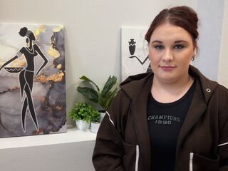 OliviaLancaster Porn Show