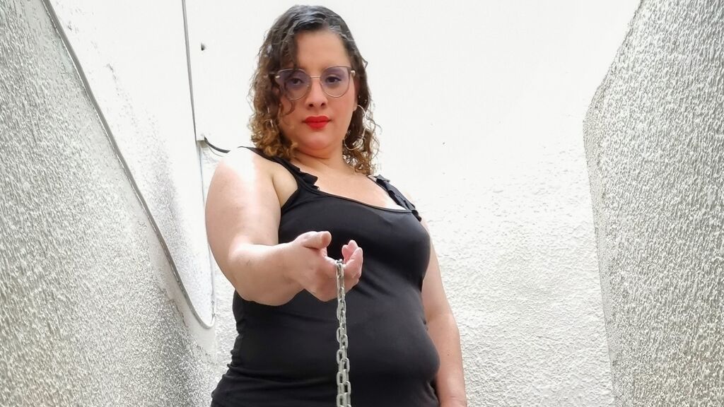 AlejaRomanova Live Webcam on LiveJasmin