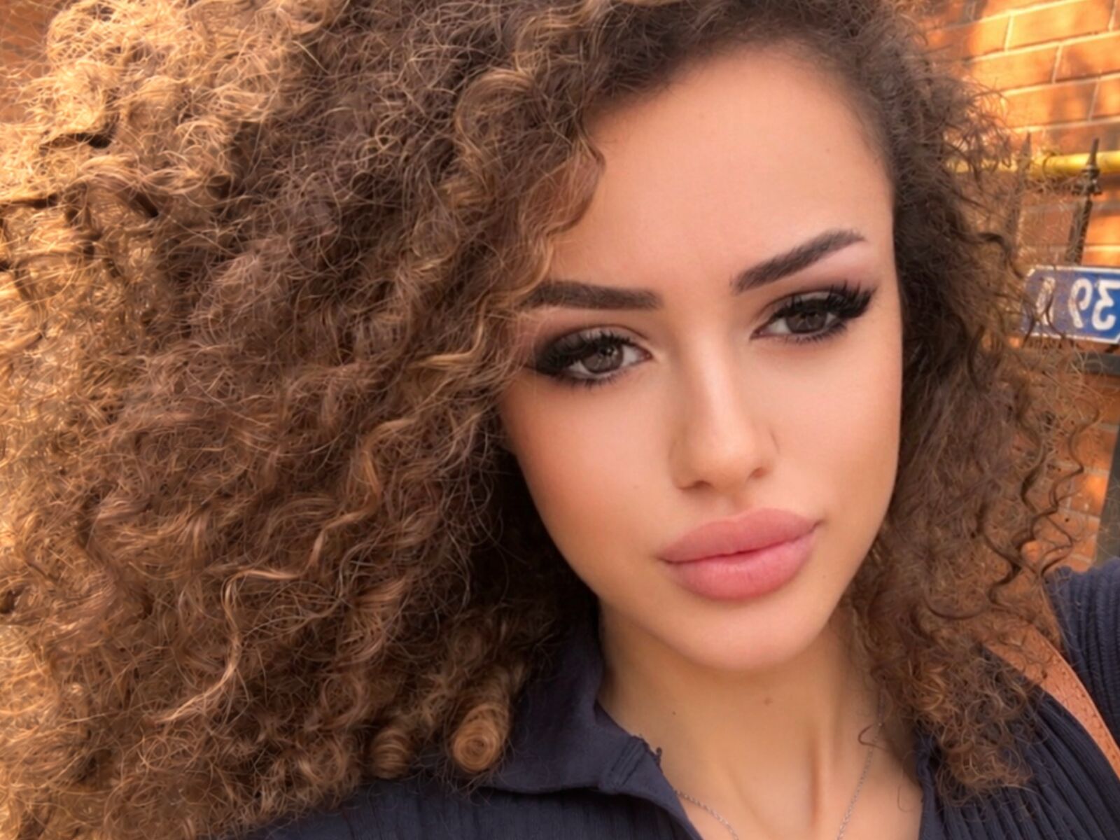 Live cam for CelineCherie