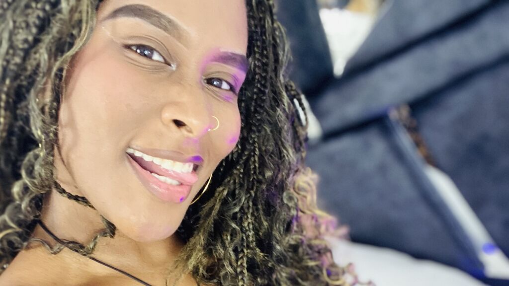 AsharKeys live cam model at LiveJasmin