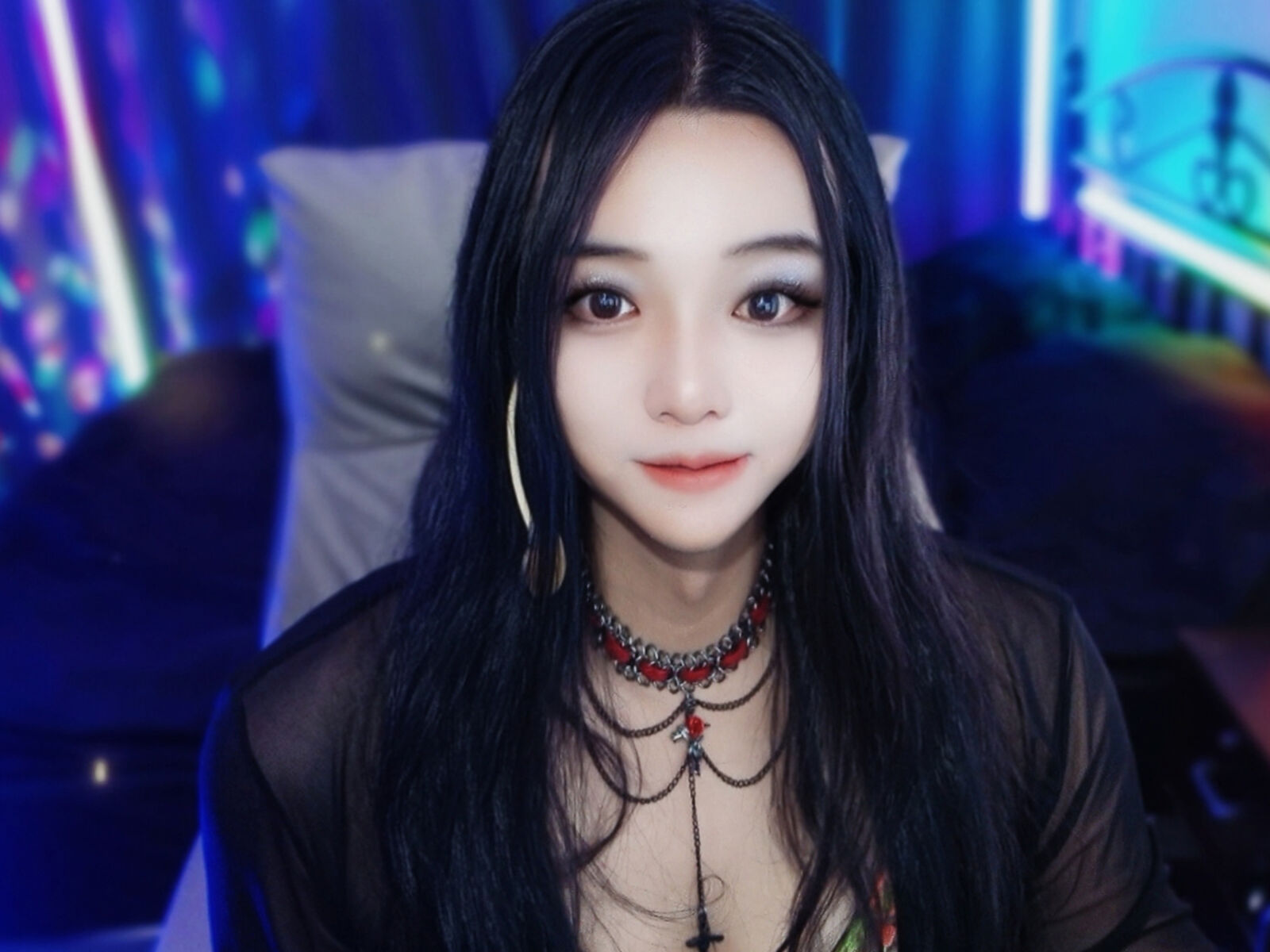 Live cam for CarlClaus