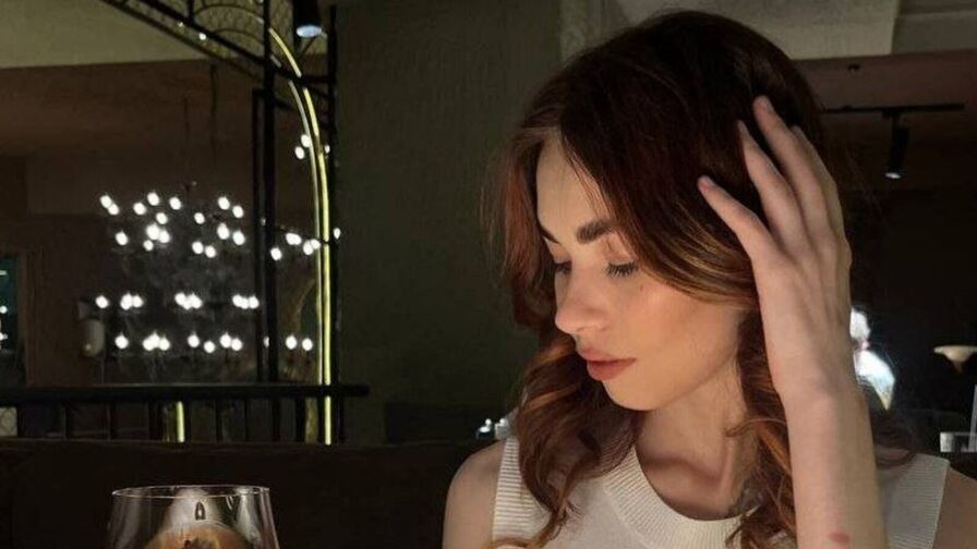 LuxeLina livejasmin