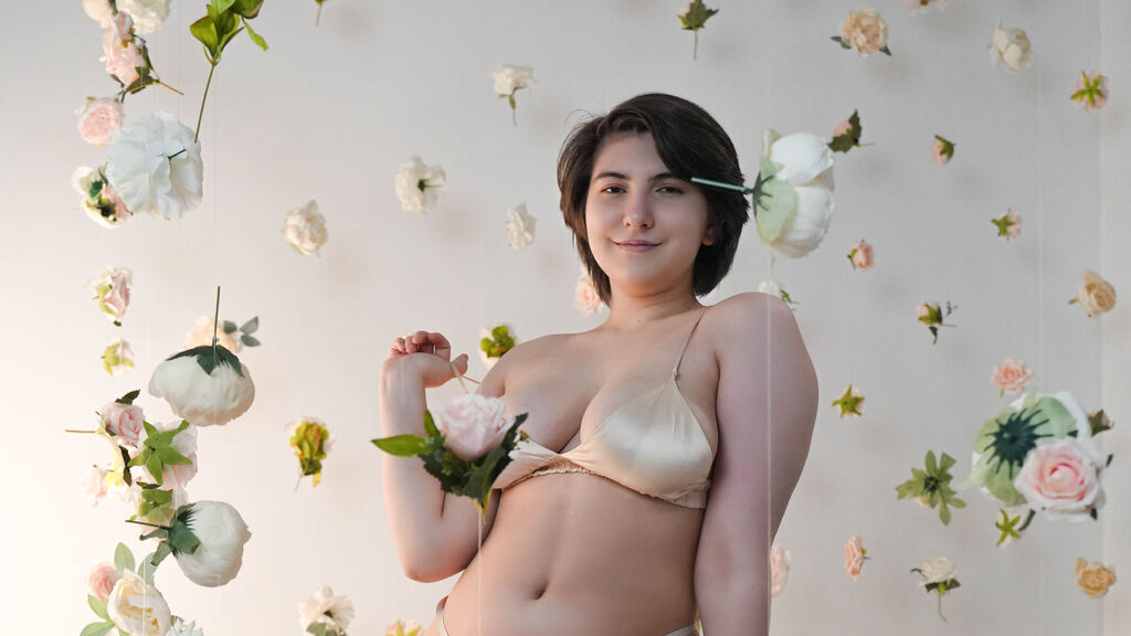 Watch  LilyMarlin live on LiveJasmin