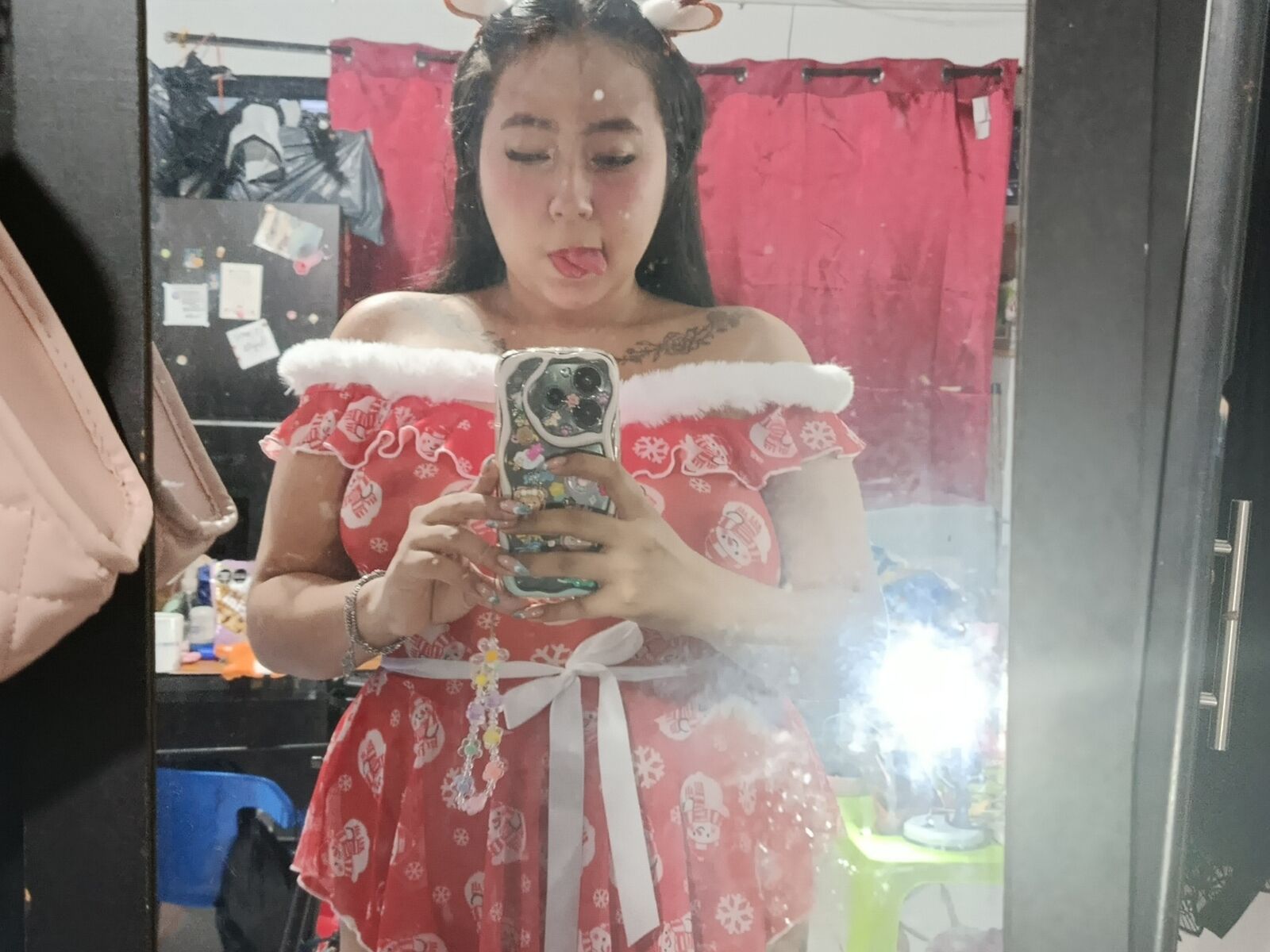 Live cam for AlejandraHeart