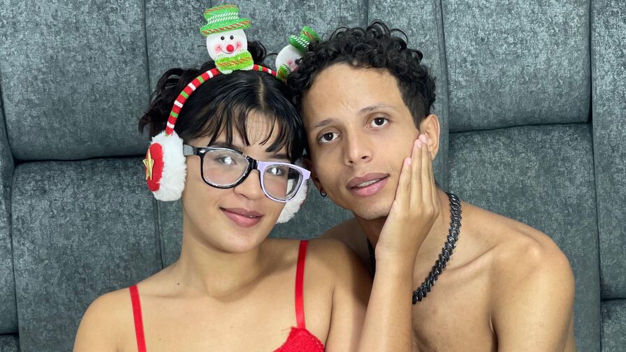 Live Porn Chat with LuisaAndVictor