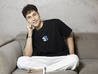 GaySexTotal.com Bidie White