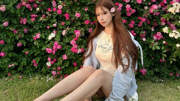 NanaSeino webcam show
