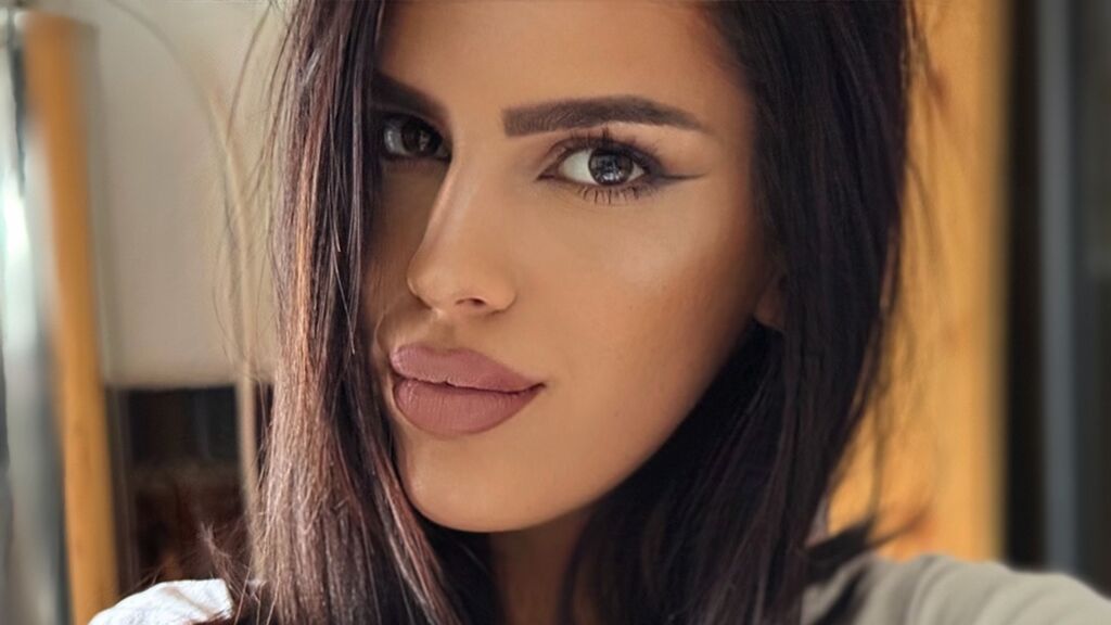 SienaRayne online cam on GirlsOfJasmin