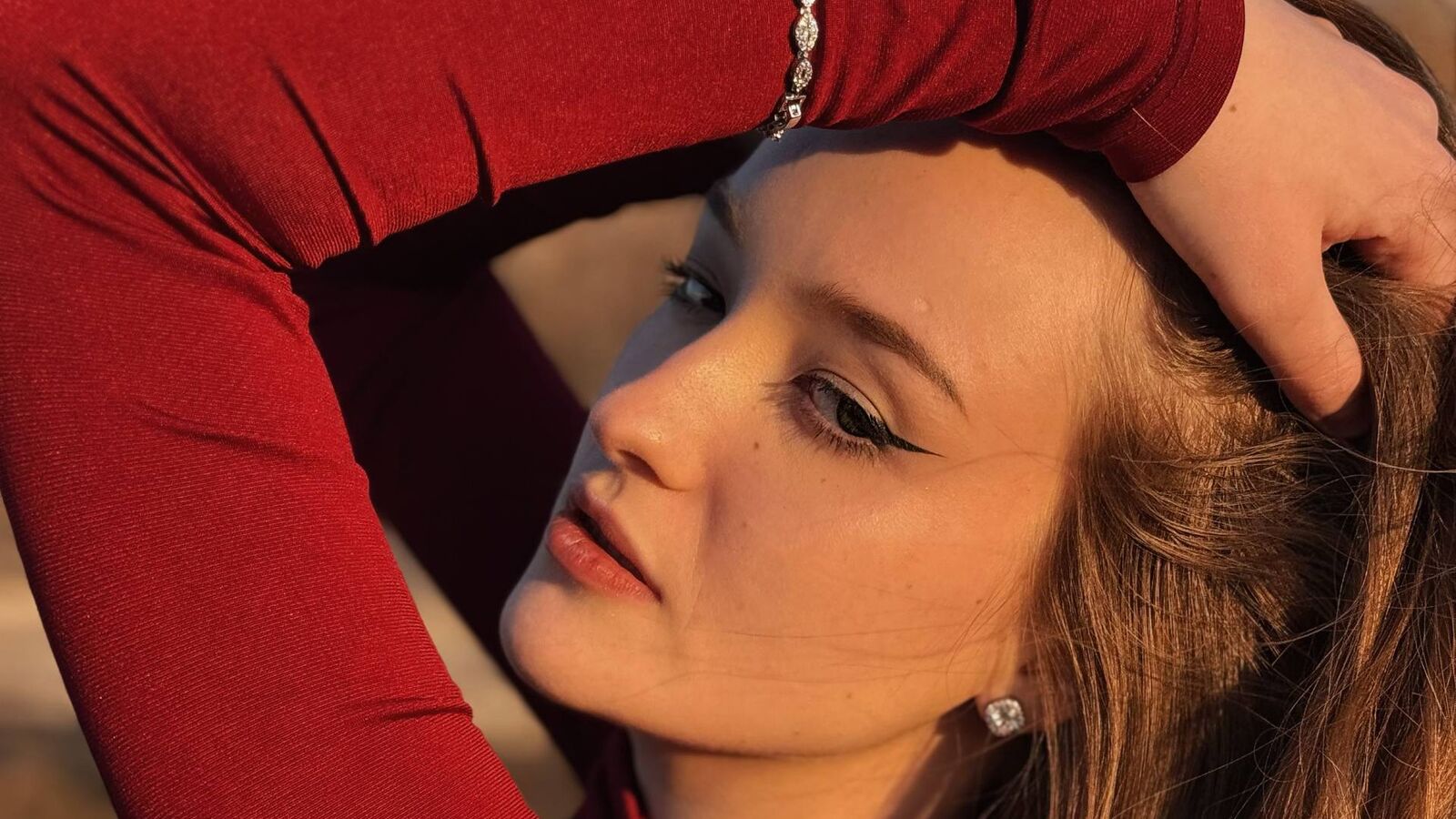 LeilaTinky glamour portrait